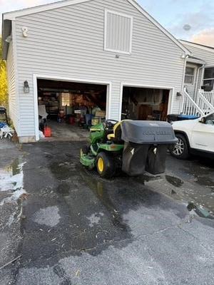 Used 2024 JOHN DEERE X390 Mowers Maine US | Beauregard Equipment #1547529