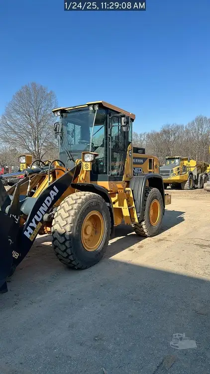 Used 2023 HYUNDAI HL930A Wheel Loaders Texas US | National Equipment Dealers #1422385