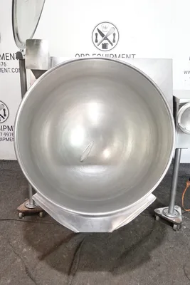 CLEVELAND 80 GALLON NATURAL GAS STEAM JACKETED KETTLE MODEL KGL-80-T
