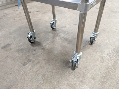 Stainless Steel Filler Table - 18 x 30"