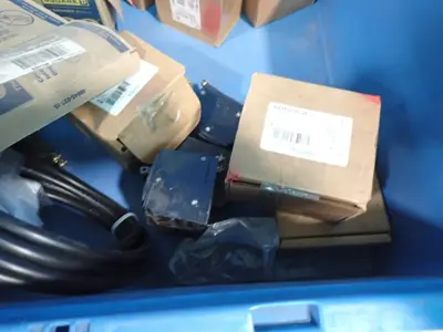 Square D, Schneider Electric, Plp Electrical Components