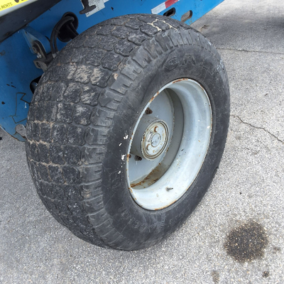 USED 2015 Genie S-65