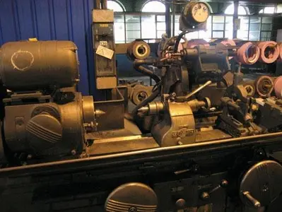 USED CINCINNATI GRINDER Ø 310 X 1250 MM