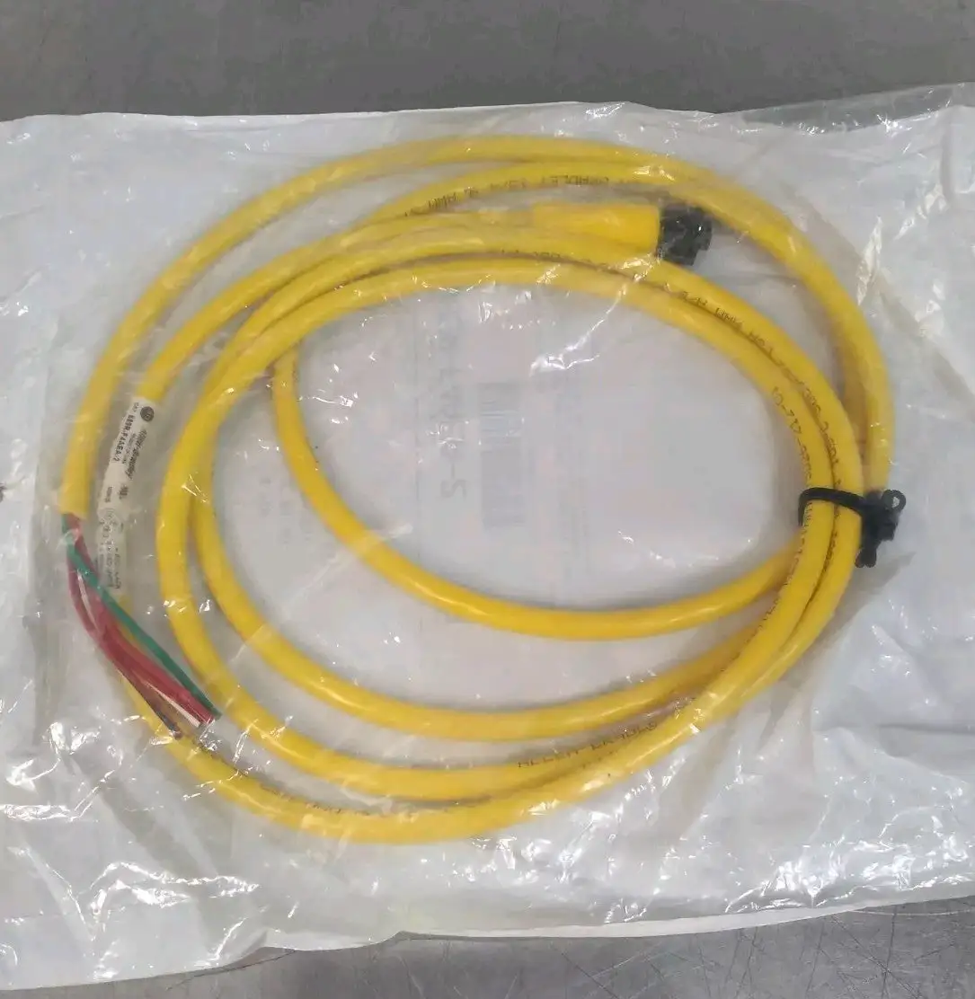 Allen Bradley 889R-F4AEA-2/B Cordset Yellow Loc5D5