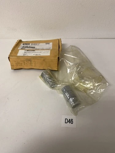 71-3N4-4F, 1/4"-18 Steel Hydraulic Coupler Nipple, 1/4" Body Size  (Lot Of 2)