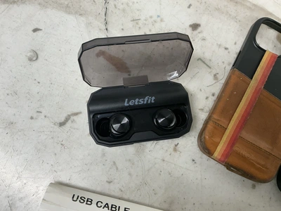Used IPHONES FITBIT Estate & Personal Property Michigan US | Miedema Asset Management Group #1760779