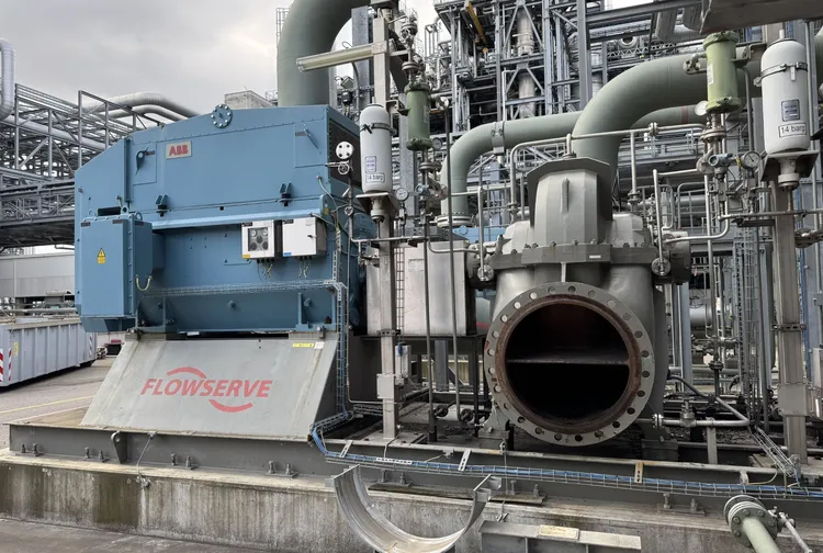 Used 2013 FLOWSERVE 600LNN975 Centrifugal Pumps New Jersey US | Perry Equipment #907781
