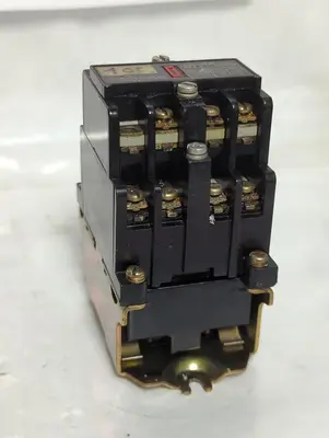 Used ALLEN BRADLEY 700-N400A1 Misc Electrical & Power Parts Ohio US | Surplus Asset Holdings #1460423