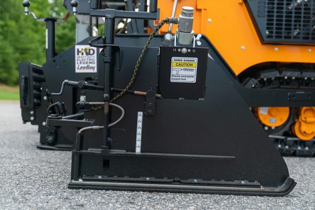 NEW 2025 LEEBOY 8608 Asphalt Pavers in Mississippi US - #9817 - Equipt