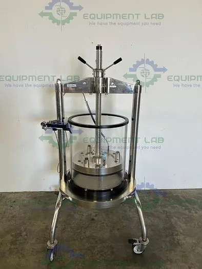 Used MILLIPORE QUIKSCALE QS450-1090 ACRYLIC CHROMATOGRAPHY COLUMN 450 X 550, 84 LITER Columns California US | Equipment Lab #485468