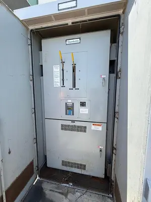 USED RUSSELECTRIC RTBD-12004CEF