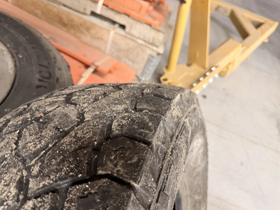 Used LOT OF (6) TIRES WITH SOME RIMS. _UNKNOWN_ Wheels & Tires Michigan US | Miedema Asset Management Group #1320802