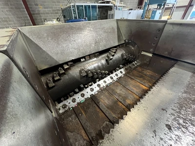 USED REPUBLIC MACHINE RZL52-200-S-15-3-80-D
