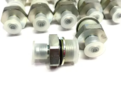 USED PARKER TRIPLE-LOK® 37° FLARE JIC TUBE FITTING STRAIGHT MALE