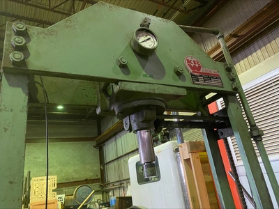 Used Wilson 37E H-Frame Presses Quebec CA | Machineco #1256422