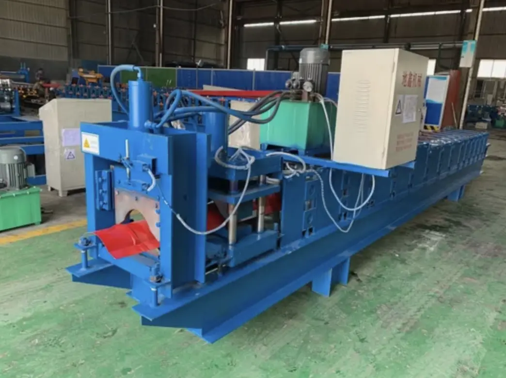 Cap Ridge Roll Forming Machine in China