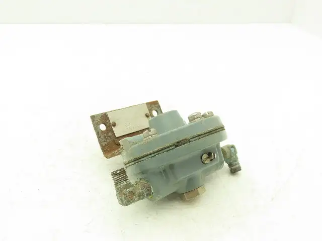 Used MOORE PRODUCTS _UNKNOWN_ Sensors | Arrow Industrial #558582