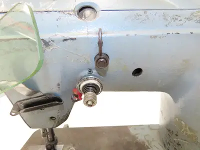 Singer 457G1 Industrial Sewing Machine Head Single Needle Lockstitch Zig Zag
