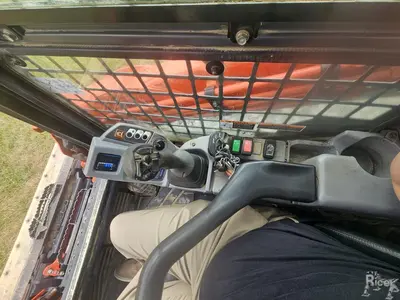 USED 2019 KUBOTA SVL95-2SHFC