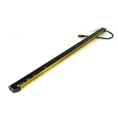 USED OMRON F3SJ-A0700P25-D