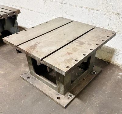 32" X 30" X 20"T T-SLOTTED BOX TABLE