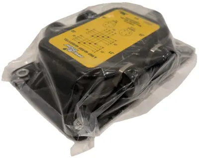 NEW TURCK 4 RKF 40-RSF 40/S651/YEL