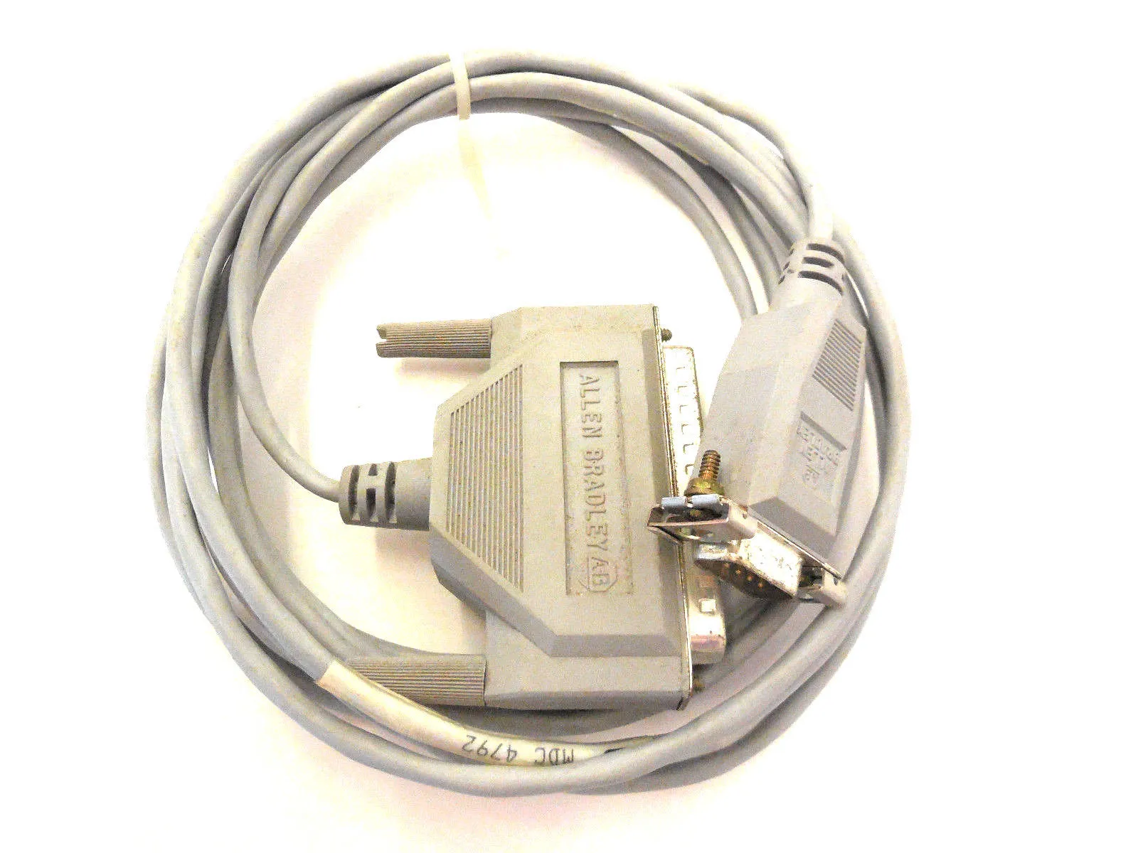 NEW ALLEN-BRADLEY 1784-CP/B PROGRAMMING CABLE 1784CPB