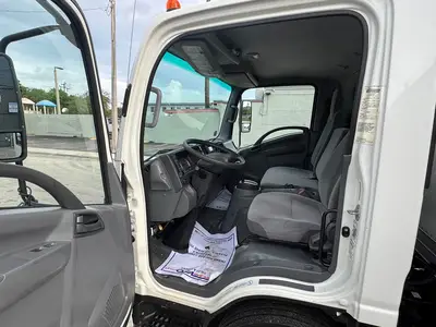 Used 2019 ISUZU NPR XD Reefer Trucks Florida US | Truck and Van Outlet #1509164