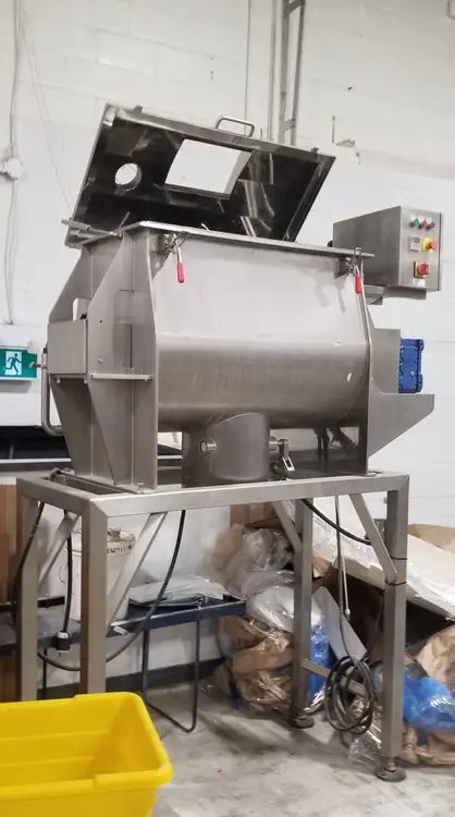 Used 1900 STAINLESS STEEL SINGLE SHAFT PADDLE BLENDER Dough Mixers | Revelation Machinery #404822