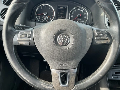 USED 2016 VOLKSWAGEN TIGUAN