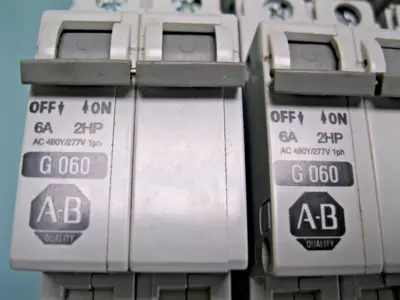 USED Allen-Bradley 1492-CB2