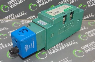 Numatics 123BA400MP Solenoid Valve 232 PSIG 24VDC 25A Single Coil Used