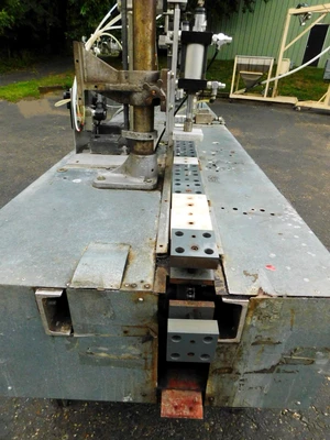USED PERFUME FILLER INTERMITTEN MOTION