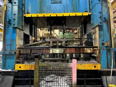 USED CLEARING F2-500