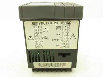 Honeywell UDC2300 Mini-Pro Temperature Controller DC230L-E0-00-10-0A00000-00-0