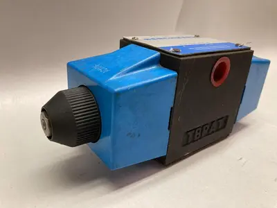 Used INDUSTRIAL MRO DG4S4-012C-B-60 Solenoid Valves Ohio US | Surplus Asset Holdings #1226403