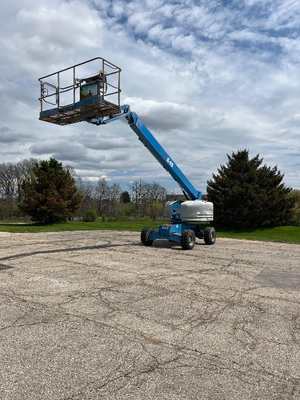 USED 2018 Genie S-45