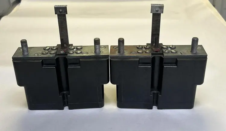 Used ALLEN-BRADLEY X-155542 Misc Electrical & Power Parts Ohio US | Surplus Asset Holdings #1238935