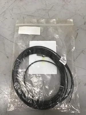 NEW BALLUFF BES 516-3006-E4-C-PU-05