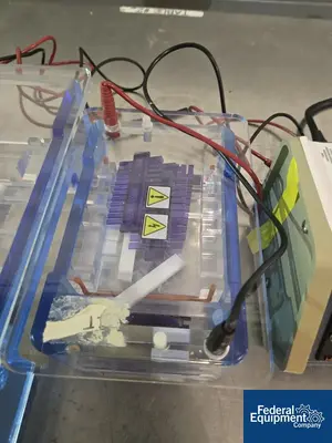 Used Thermo Electron Thermo Electron Corporation Model Ec105 Electrophoresis Miscellaneous Laboratory Equipment Ohio US | Federal Equipment Company #1080183