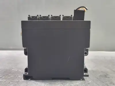 USED SIEMENS 6GK5208-0BA00-2AA3