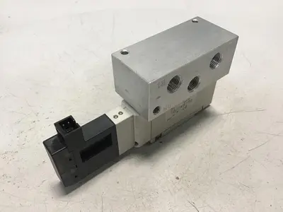 USED KOGANEI F15T0G-PL3