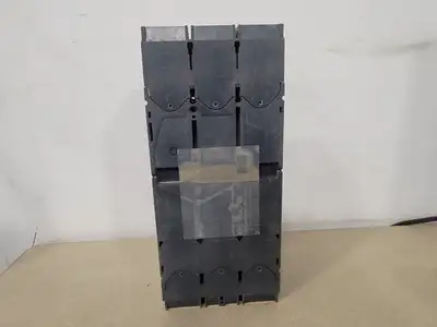 USED SQUARE D LRM36400U33X