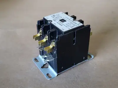 USED HC CONTROLS HCC-3XT01CY139