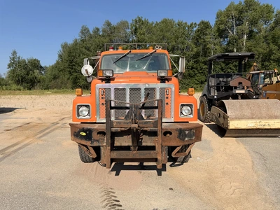 Used 2002 INTERNATIONAL F-2574 6X4 Tow trucks Michigan US | Miedema Asset Management Group #1338400