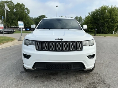 USED 2018 JEEP GRAND CHEROKEE
