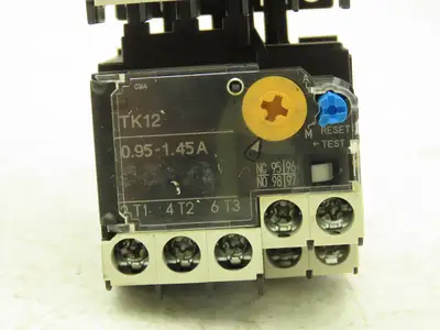 Fuji SK12L Motor Starter Contactor 5.5kW 600V TK12W & Thermal Overload .95-1.45A
