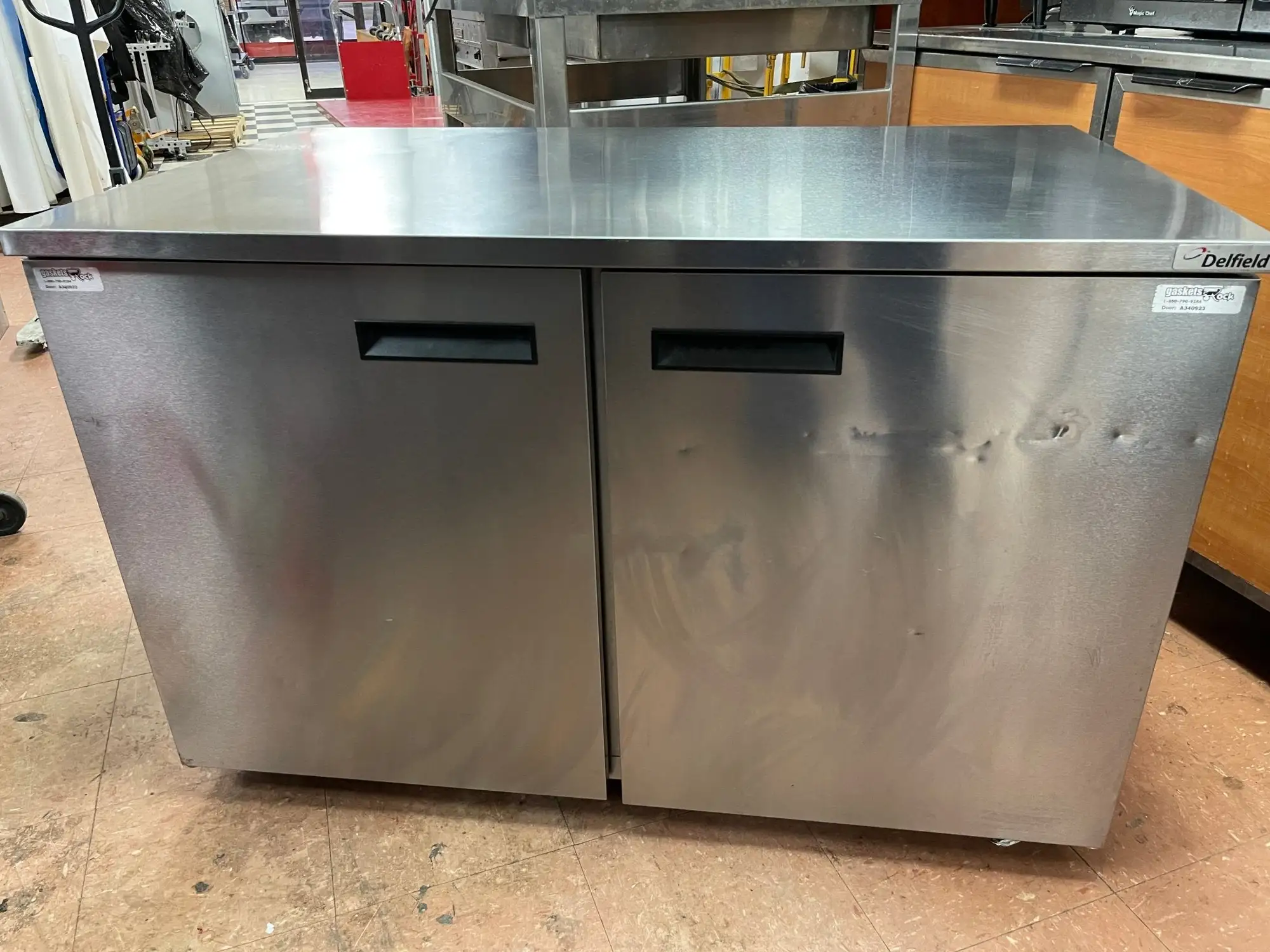 New | in-Stock Delfield Used Delfield UC4048P 48″ W Under counter Commercial Stainless Refrigerator 2 Door 115v Undercounter Refrigerators Illinois US | Falcon Restaurant Supply #1376368