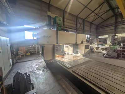 USED UNISIGN UNIPORT 6 X: 8000 - Y: 2500 - Z: 800 MM CNC 5 AXES