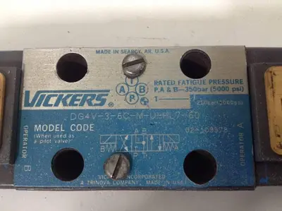 USED VICKERS DG4V-3-6C-M-U-HL7-60